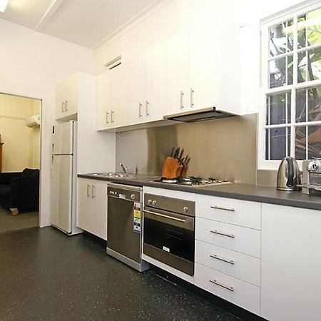 Bluetongue Backpackers Hostel บริสเบน ภายนอก รูปภาพ